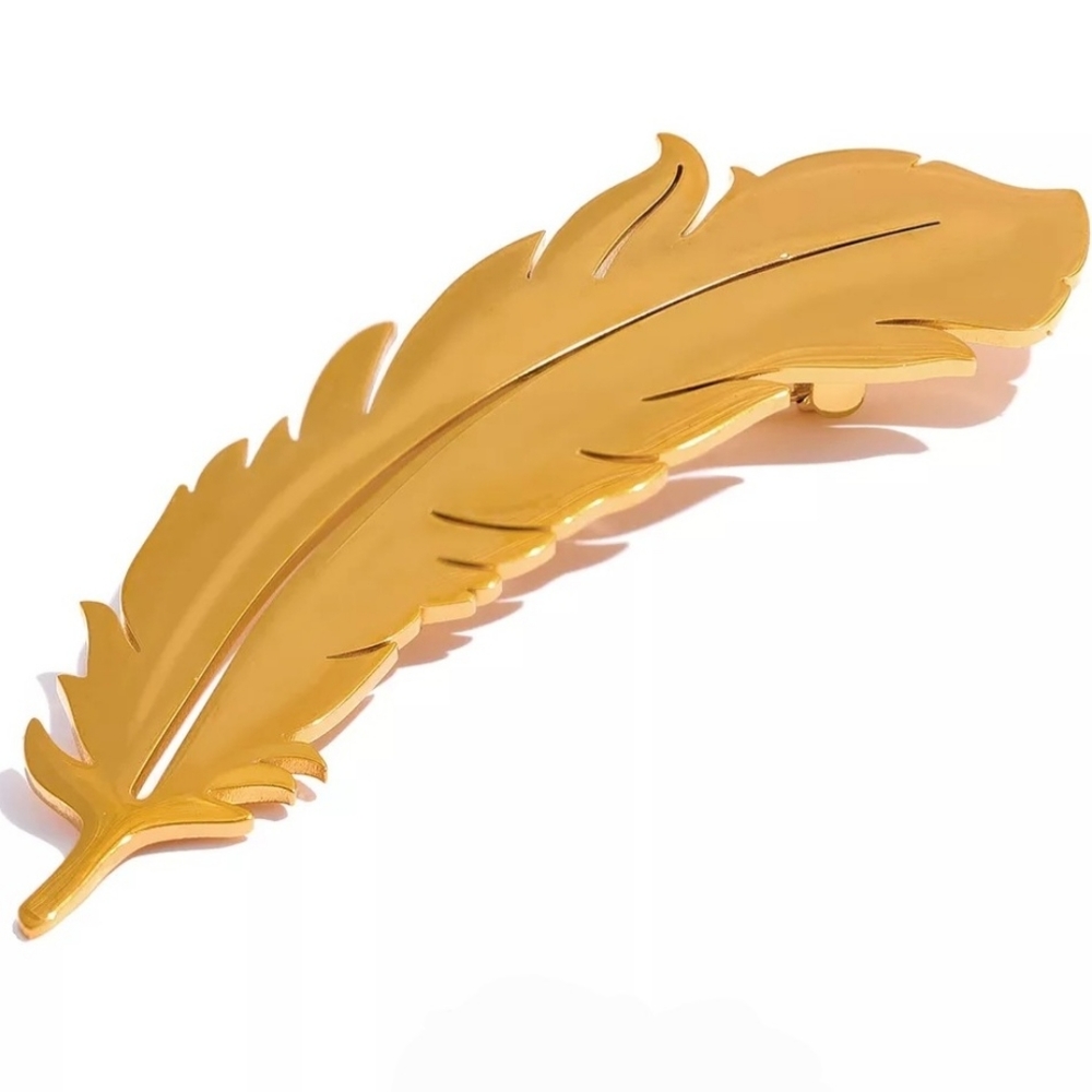 Charm Feather Brooch - Picture 1 of 2